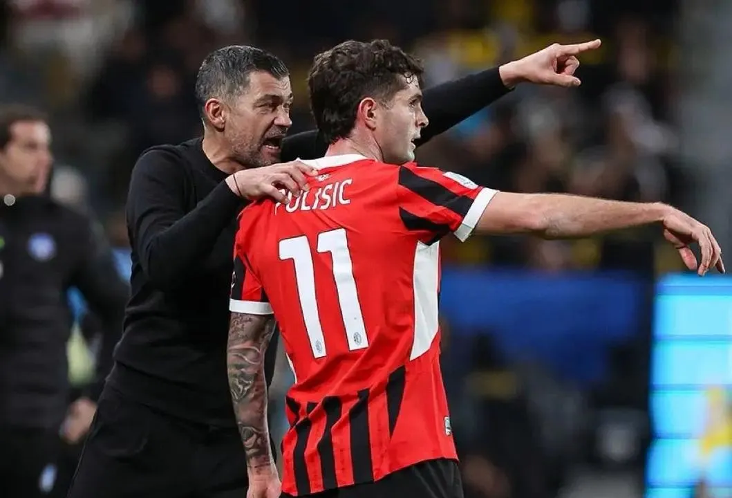 AC米兰巅峰之战 AC米兰巅峰之战