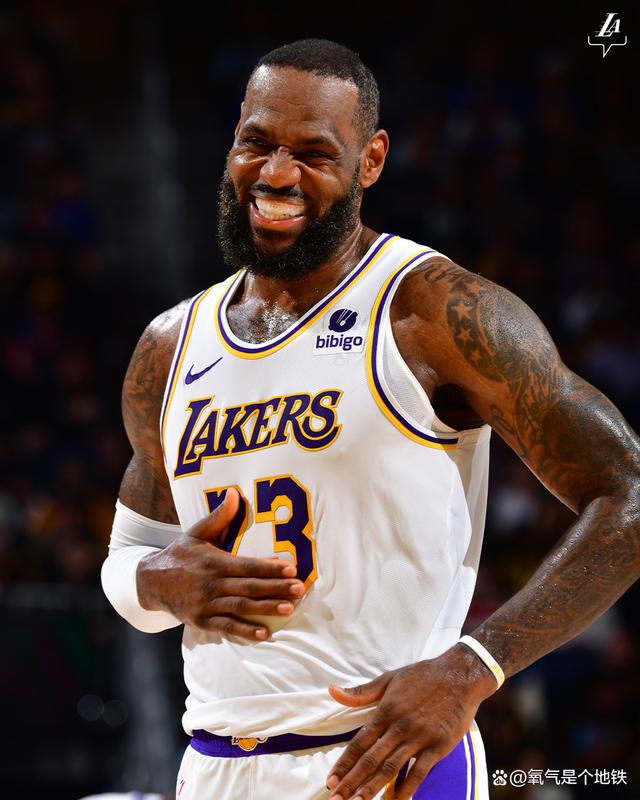 关于社区盾转会期走向成谜，洛杉矶快船篮板制胜，话题不断，阵容厚度经受考验的信息